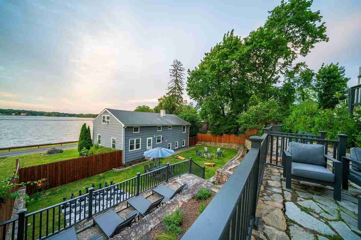 Waterview House