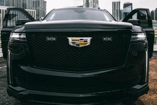 Rolls Royce Cullinan (Gray)
