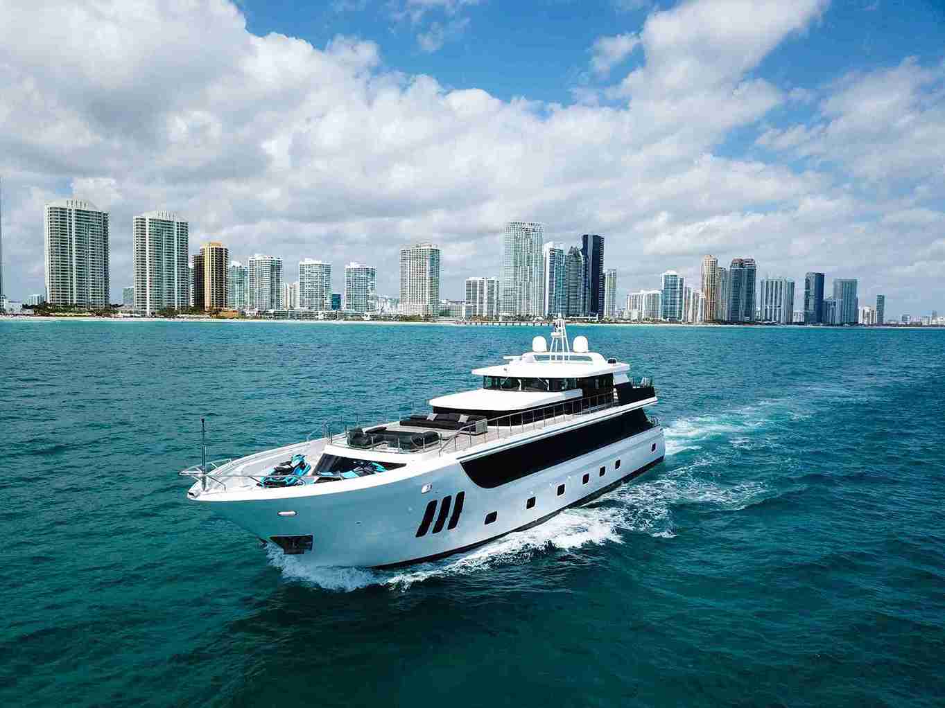 112' Custom PRIVILEGE
