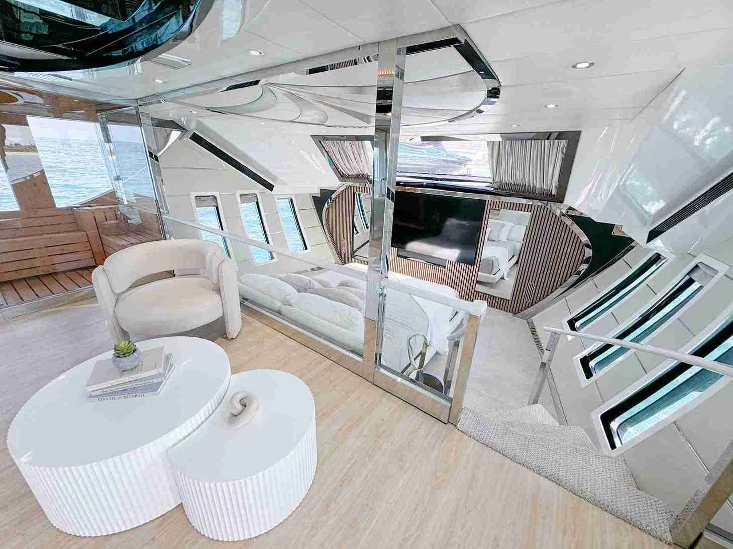 112' Custom PRIVILEGE