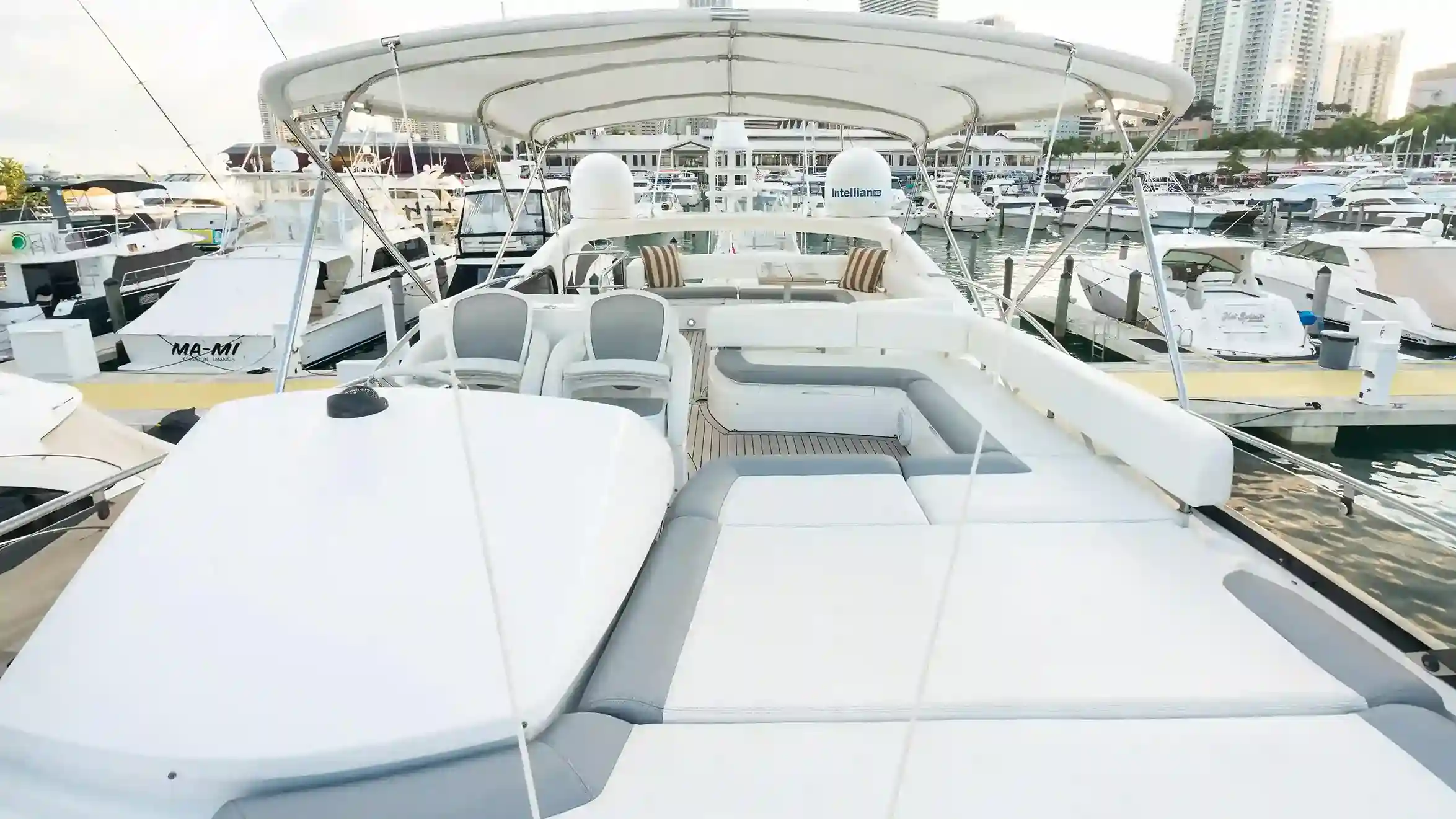 70’ Sunseeker Manhattan