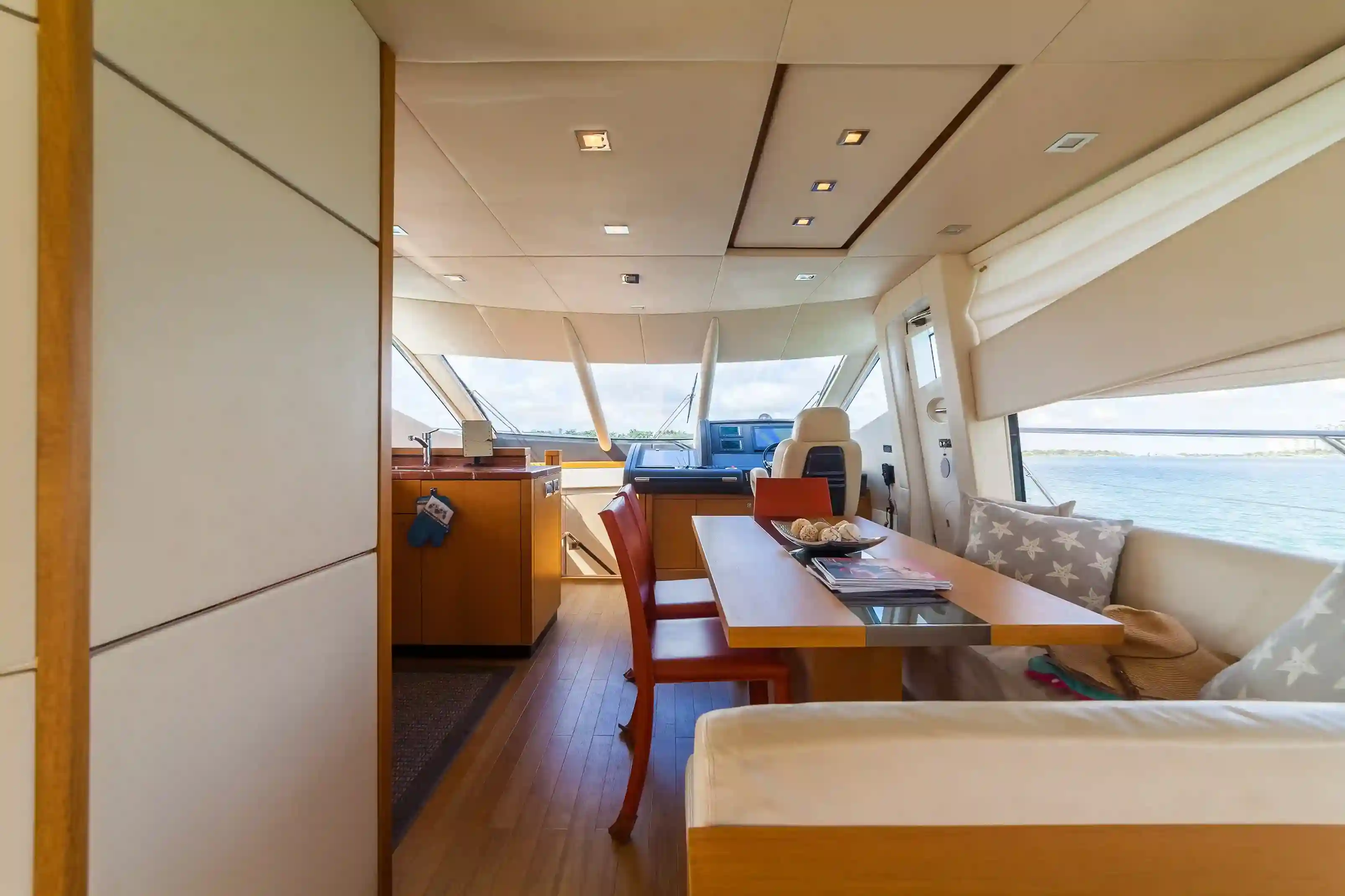 70’ Sunseeker Manhattan