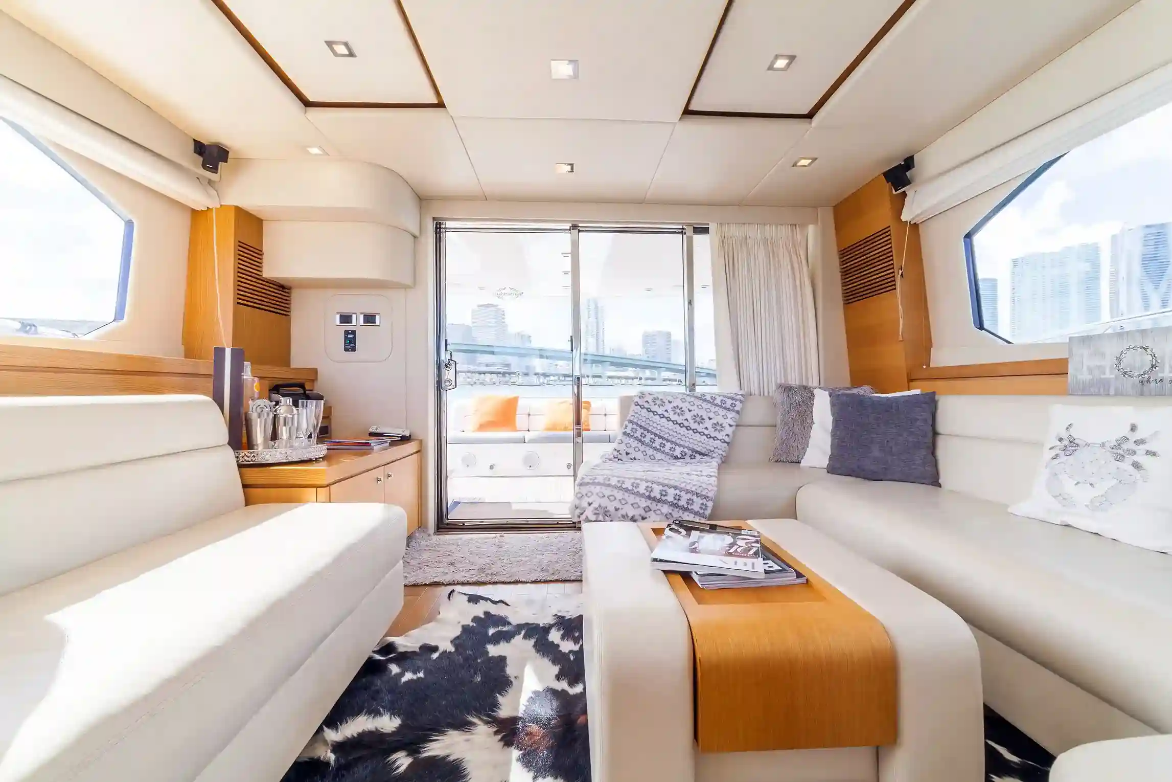 70’ Sunseeker Manhattan