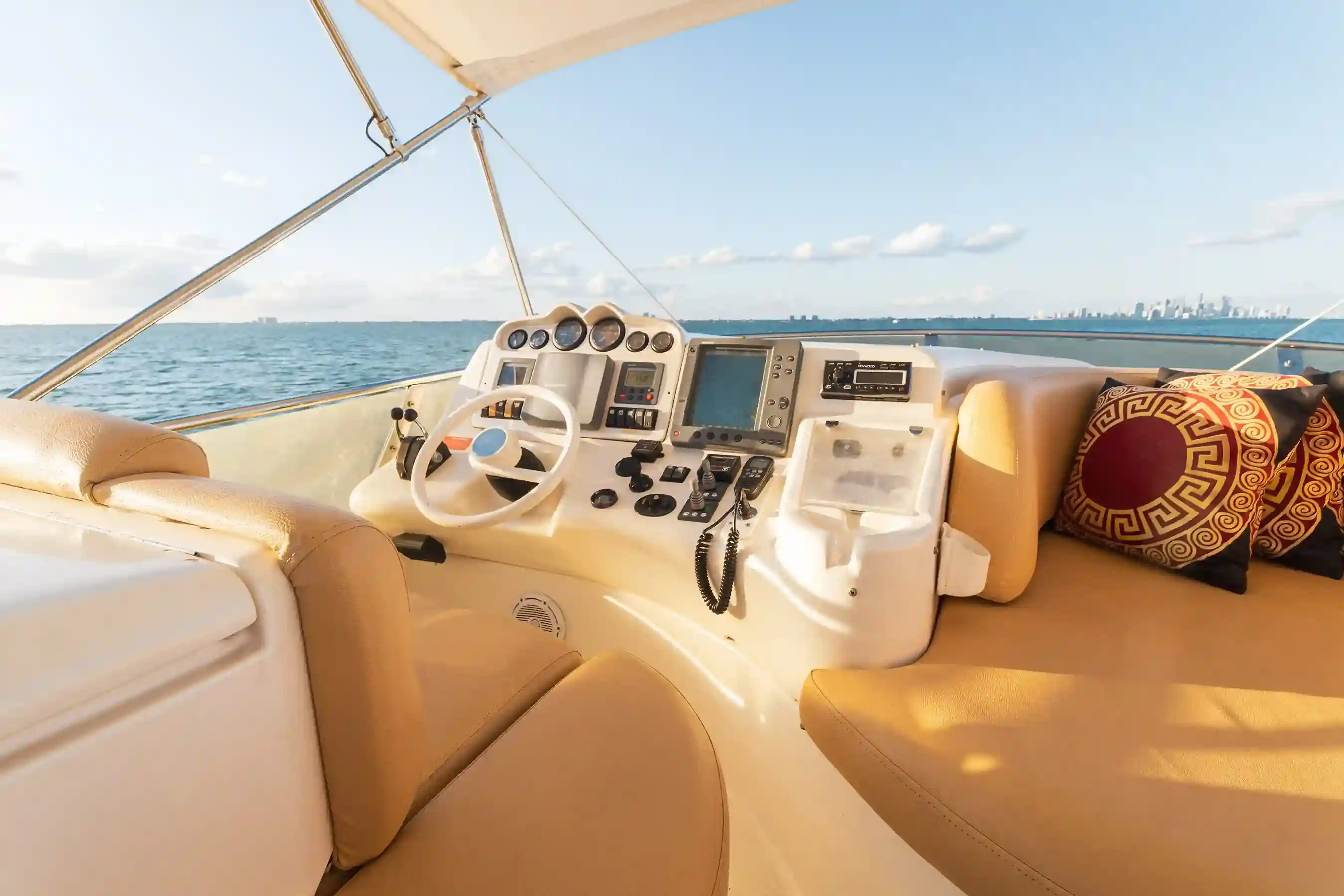55’ Azimut Flybridge