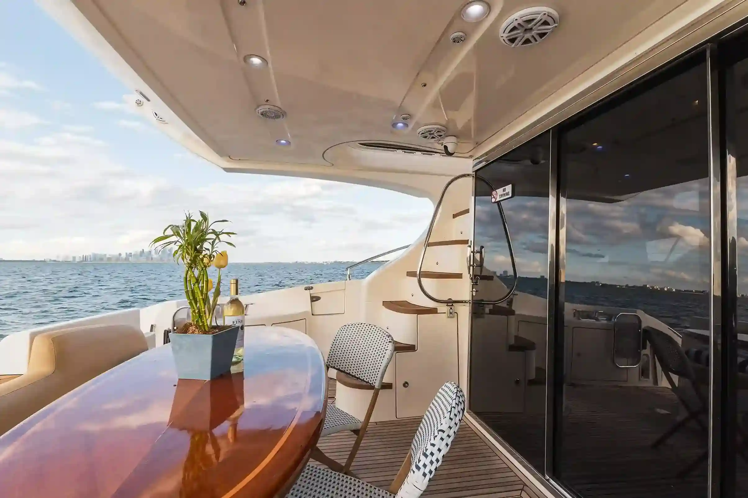 55’ Azimut Flybridge