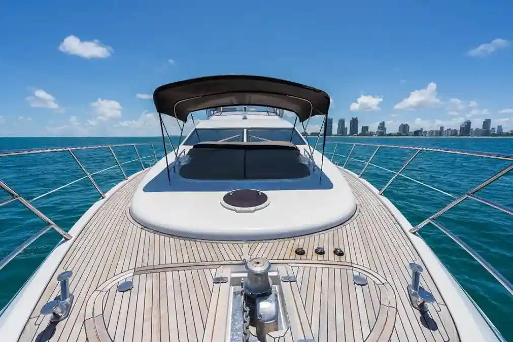 70’ Azimut