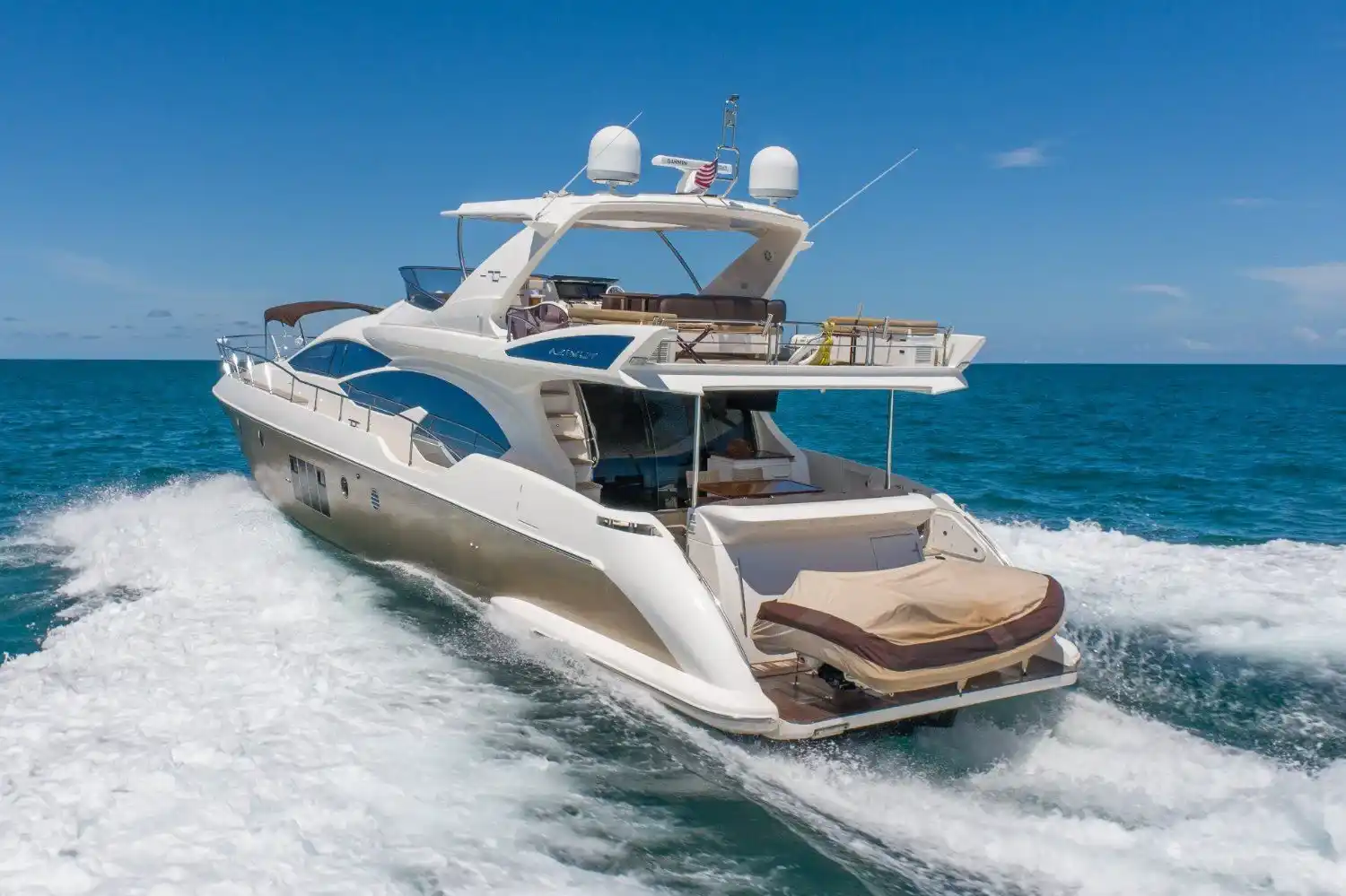 70’ Azimut