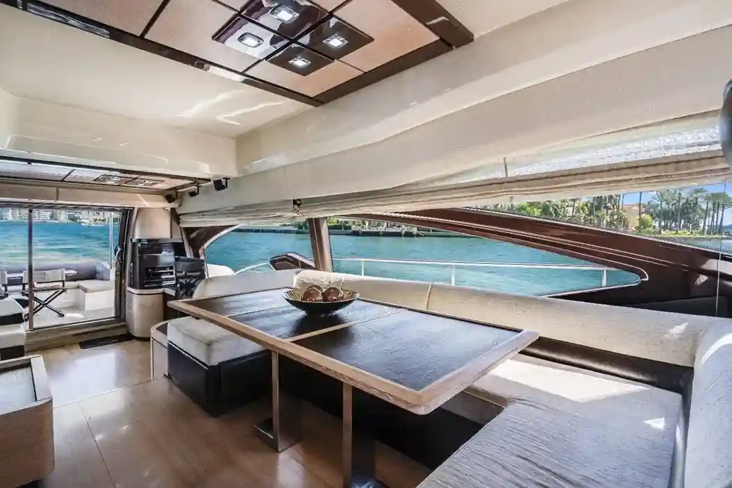 70’ Azimut