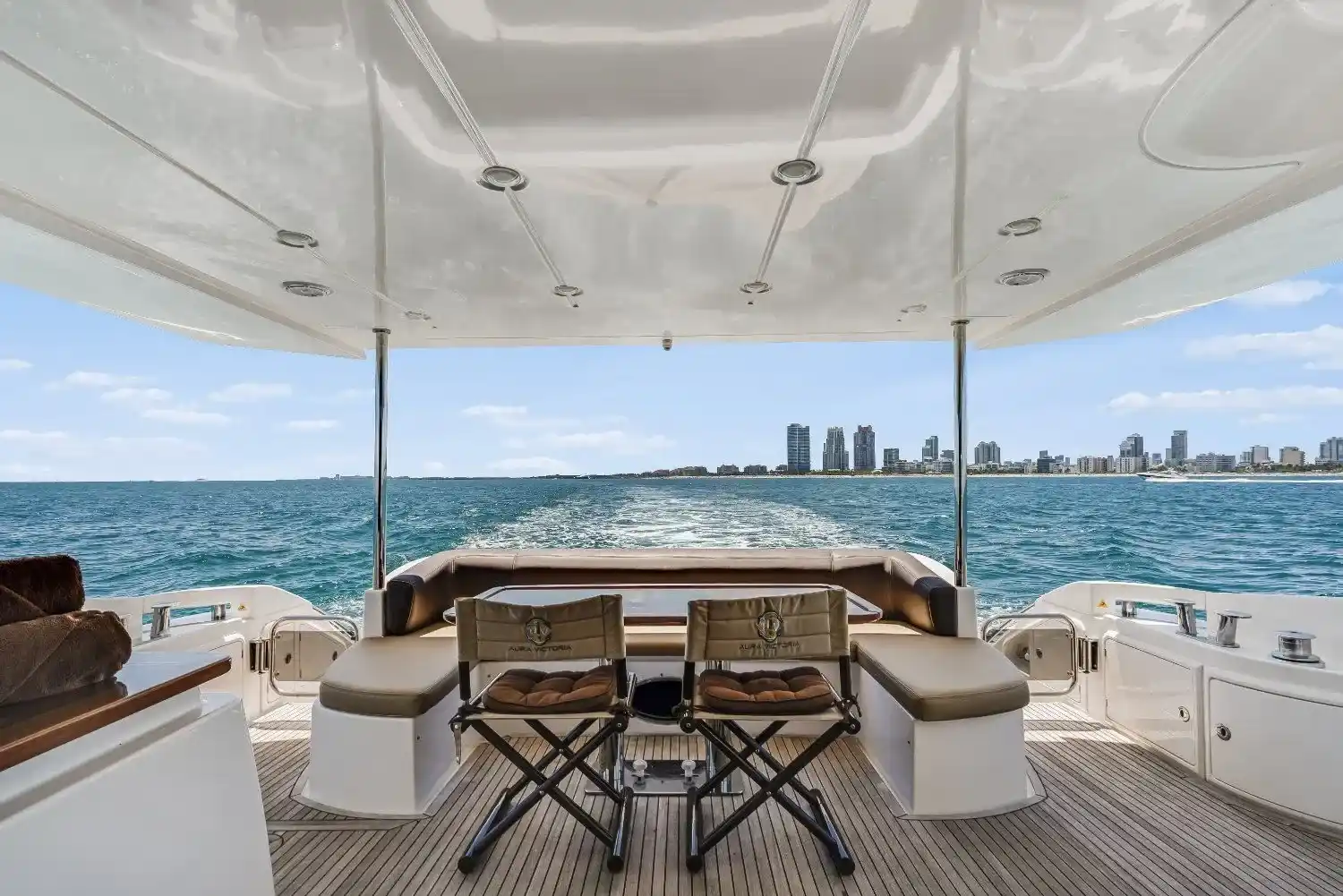 70’ Azimut