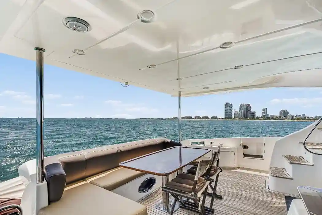 70’ Azimut