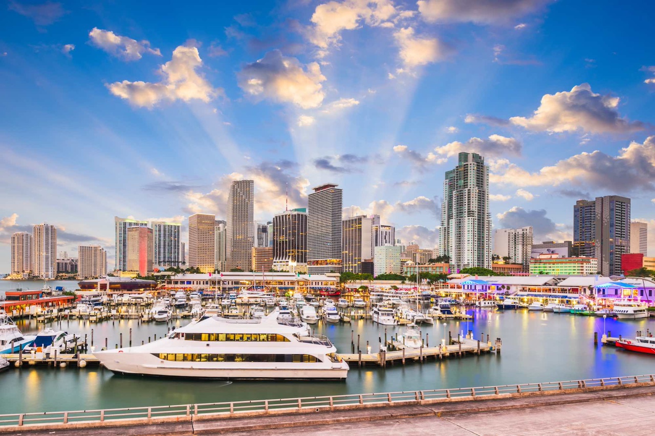 Miami, Florida yachts rent